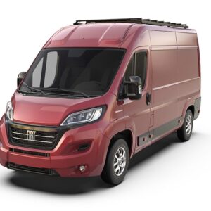 Grade de tejadilho plataforma Front Runner instalada em Fiat Ducato High Roof