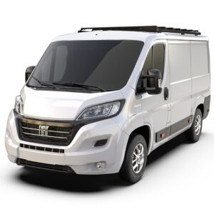 grade de tejadilho plataforma front runner instalada em fiat ducato