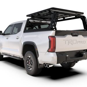 Grade de carga Pro Bed Rack Front Runner instalada na caixa de Toyota Tundra CrewMax
